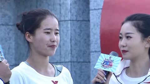 男生女生向前冲第十季 第二关难倒女生队 白衣天使成功登顶