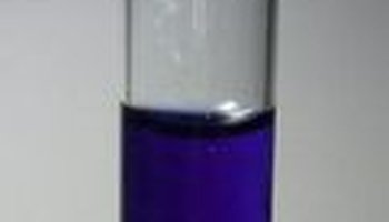 cuc3h6o3, 溶液中的存在形式:na2[cuc3h6o3(oh)2], [或表达为cu(oh)2