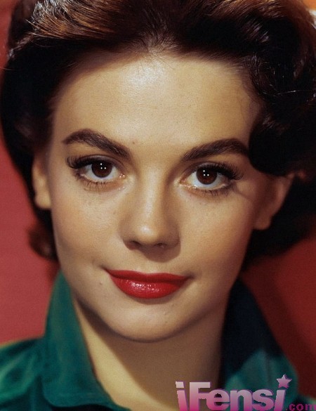 英文名:nataliewood   性别:女   星座:巨蟹座   主要职业:演员