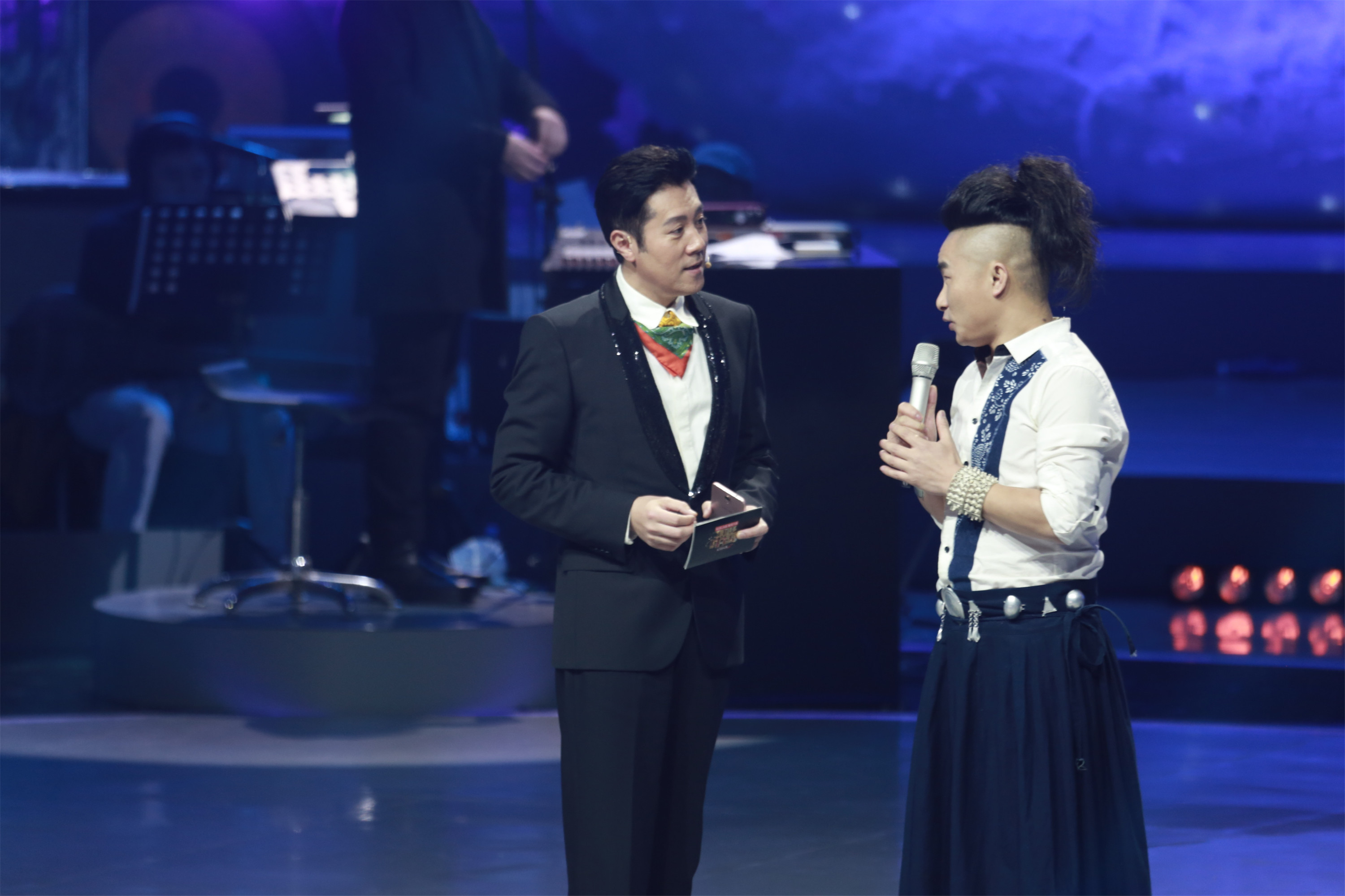 蔡国庆自认不是好歌手,阎维文向苗族歌王讨教歌唱艺术