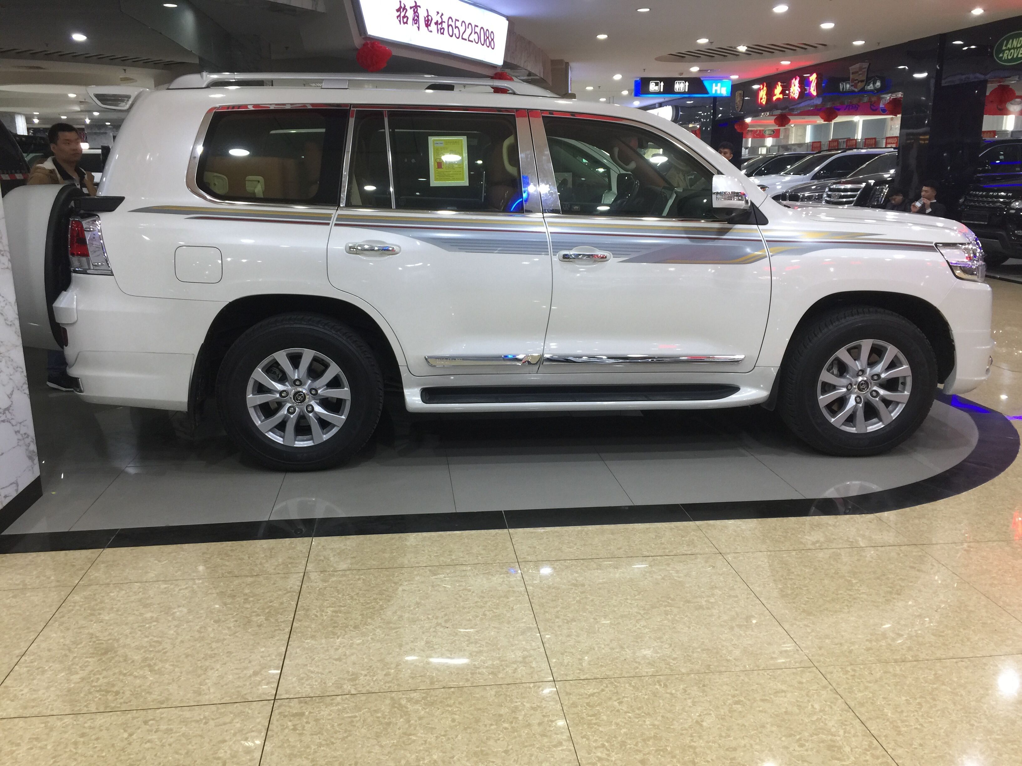 17款丰田兰德酷路泽4600中东版 买车自身体验