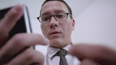 三分钟看完泰国电影《13骇人游戏》,场你绝没见过的升级打怪游戏