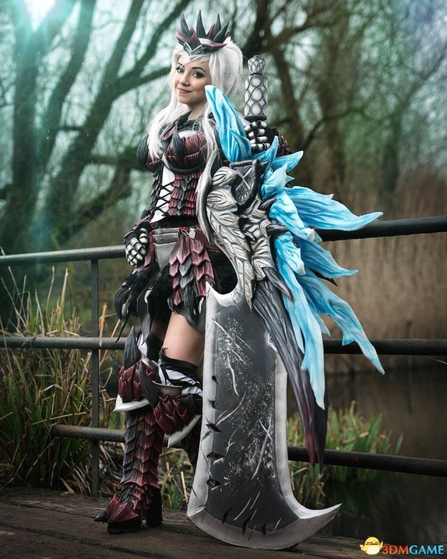 英国美少女《lol》瑞文神级cos 官方点赞分享-360游戏管家资讯站-懂你