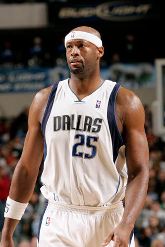 人物介紹 埃裡克-丹皮爾(erick dampier) 位置: 中鋒 身高: 2.