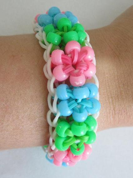 让彩虹织机手链