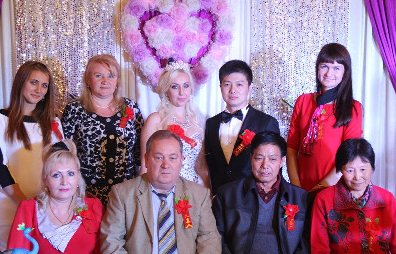 实拍:俄罗斯美女嫁到中国农村的日常生活