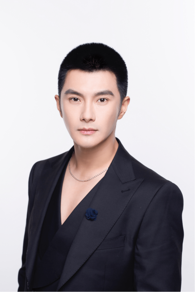 沈泰一人千面坚持演员本性百般角色魅力尽显