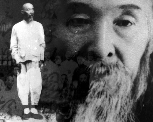 孙禄堂在学太极拳之前,年轻气盛,曾把北方数十家拳技教习场都踢翻,但