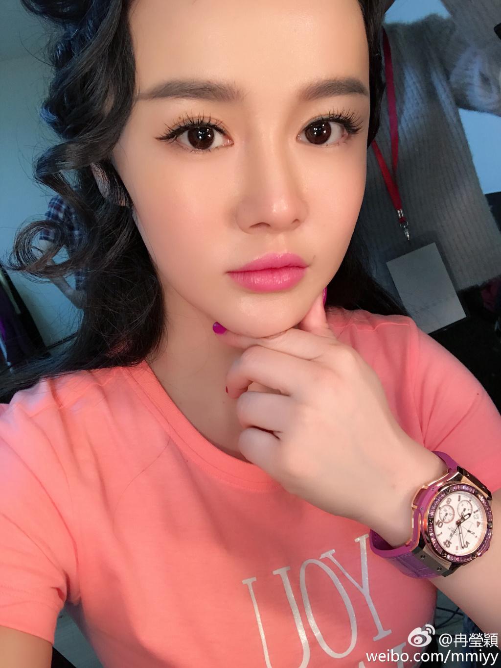 邹市明晒冉莹颖素颜照 不p图居然长这样?