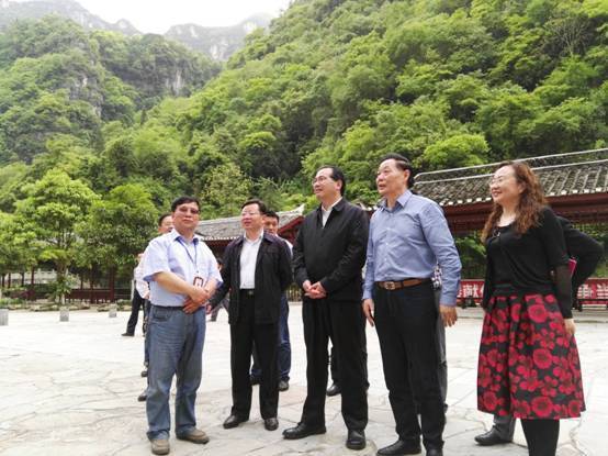 宜昌市人民政府市长马旭明视察三峡大瀑布创建工作