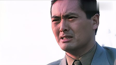 喋血双雄:周润发找仇人报仇,看到曾经的兄弟在仇人面前跪着祈求!
